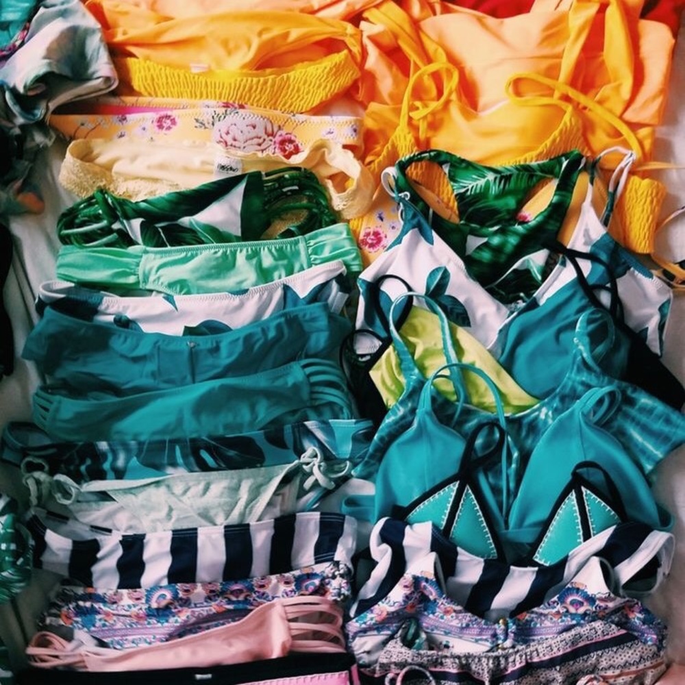 Spring Summer Mystery Box - Picture 9 of 11